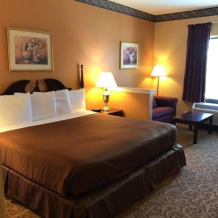 Luxury Suites Пенсакола Экстерьер фото